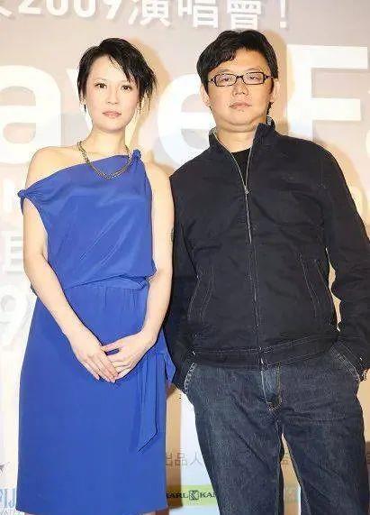 爆冷战胜王菲,范晓萱与莫文蔚,她第二张专辑就拿下金曲奖歌后