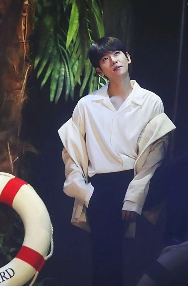 精选边伯贤生图想和你私奔