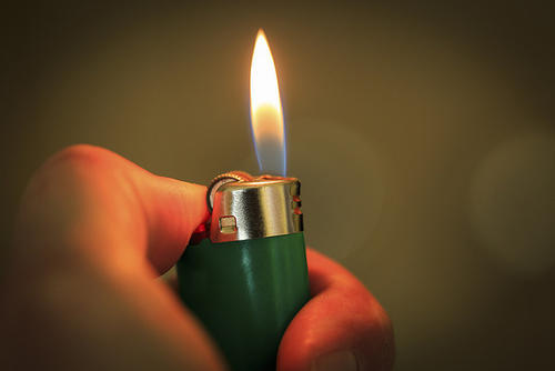 中国1块钱打火机风靡全球!占据全球七成市场,如今怎么样了