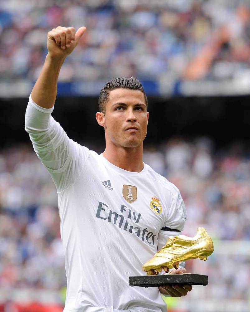 梅开二度向五大联赛500球迈进最新c罗五大联赛制造进球数据