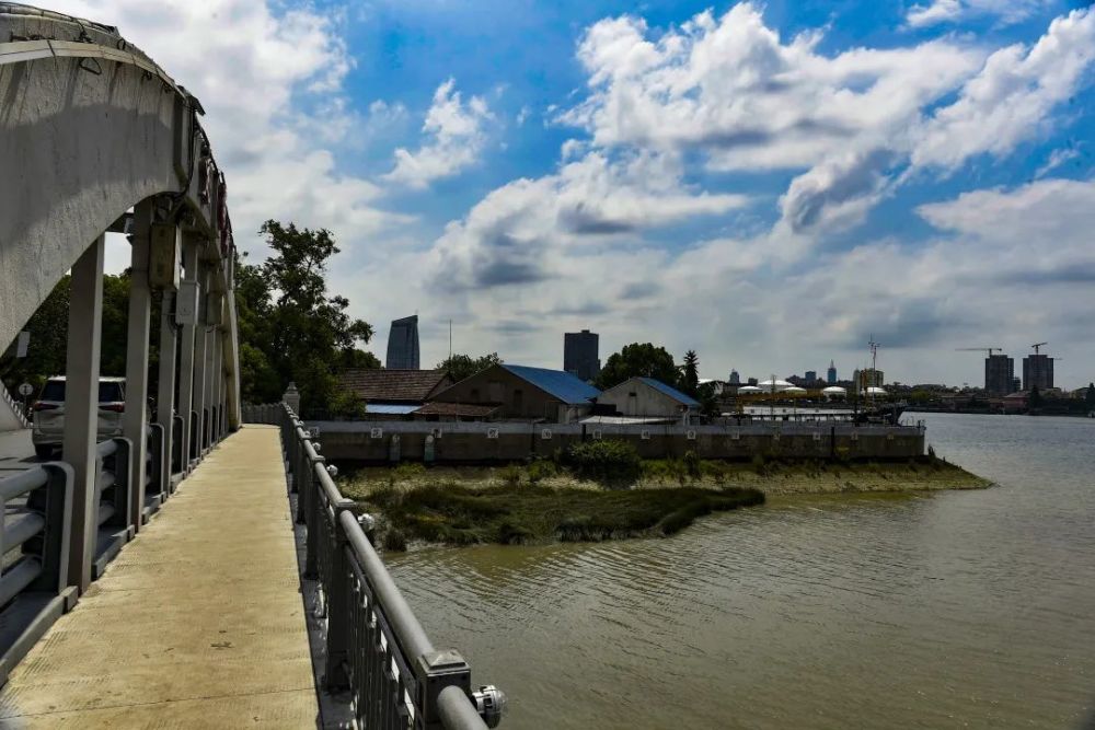 杨浦这座桥,在浓浓烟火气中承载城市记忆