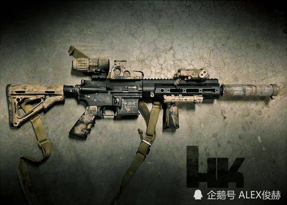 在阿富汗的德军:hk416在手,一手拿起小啤酒