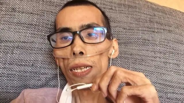 抗癌阿健9月9日病逝:最难也得赚钱,妻子离开了,我两个女儿怎么办