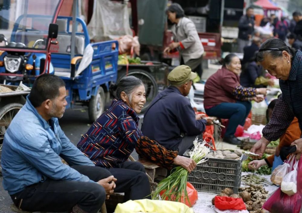 今年做什么生意好赚钱|什么样的小本生意目前最适合农村?