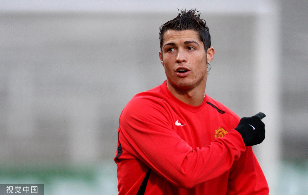 c罗离开尤文的真正原因是什么曼联的红魔基因功不可没