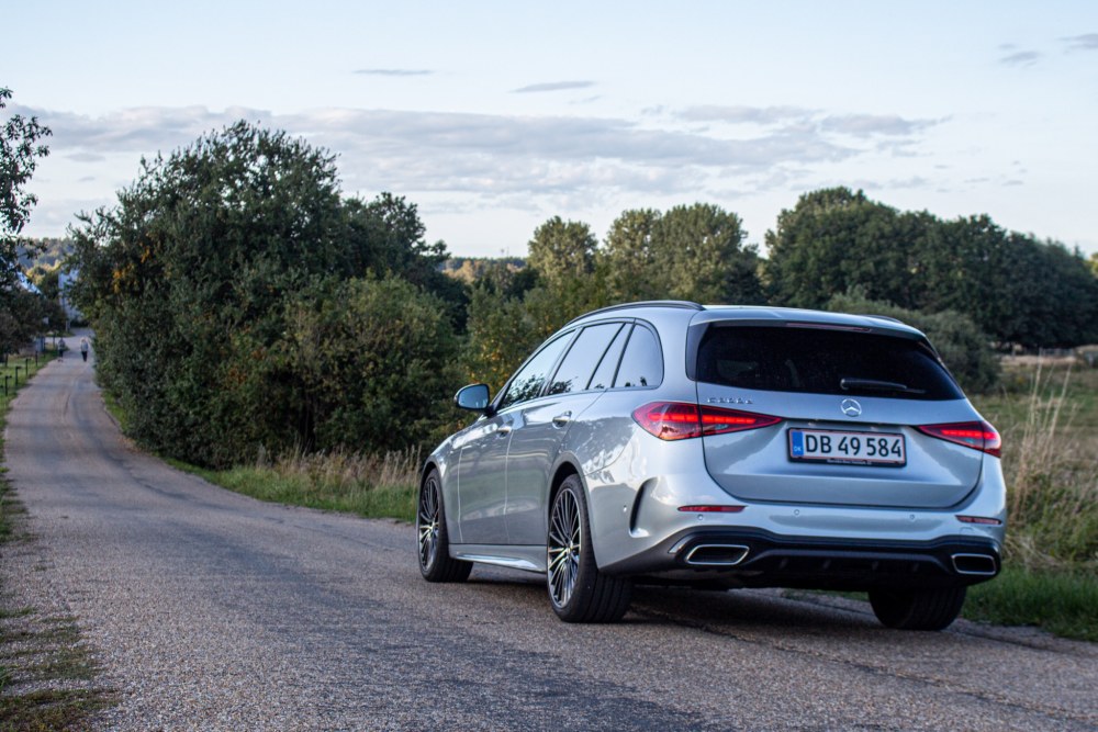 试驾全新一代奔驰c级c300d柴油版旅行车能否挑战3系