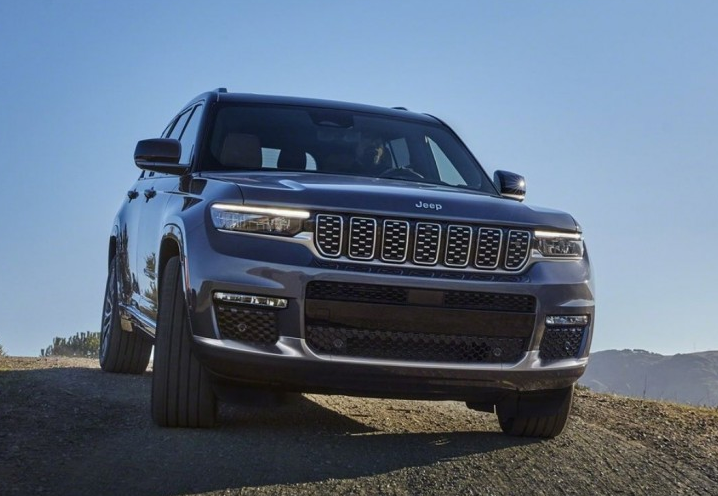 全新jeep大切诺基2022款l版v6和v8加持车长超过5米2