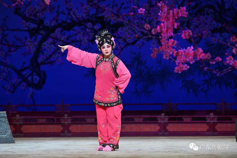 《六月雪》之"斩娥"许 仙  许欢欢   饰7.