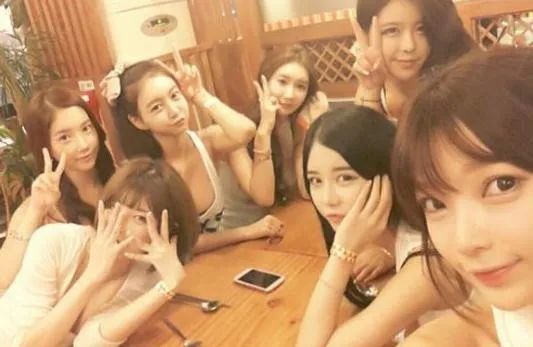 从吴亦凡说起:韩国娱乐圈的选妃基因