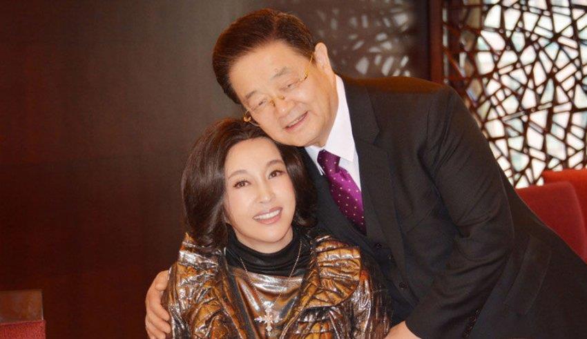 《北辙南辕》主演刘晓庆:3次拒绝移民,晚年再婚只为争一口气