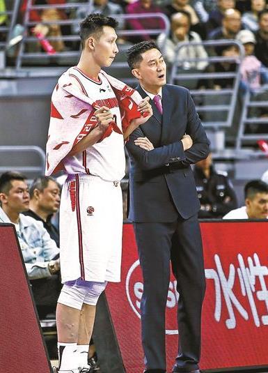 杜锋亲承阿联复出,两新人上位,广东志在卫冕,成周琦事件受益者