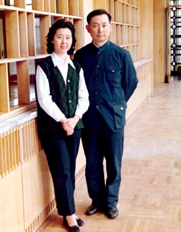 梅葆玖夫人林丽源因病去世梅派艺术传承幕后英雄谢幕