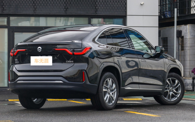 放弃宝马x3,选择了蔚来ec6,老司机:用车一个月感受分享