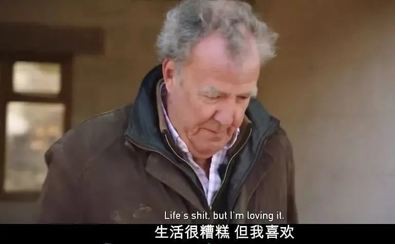 与他续订节目的第二季,克拉克森也依然留了下来,继续着经营农场的生活