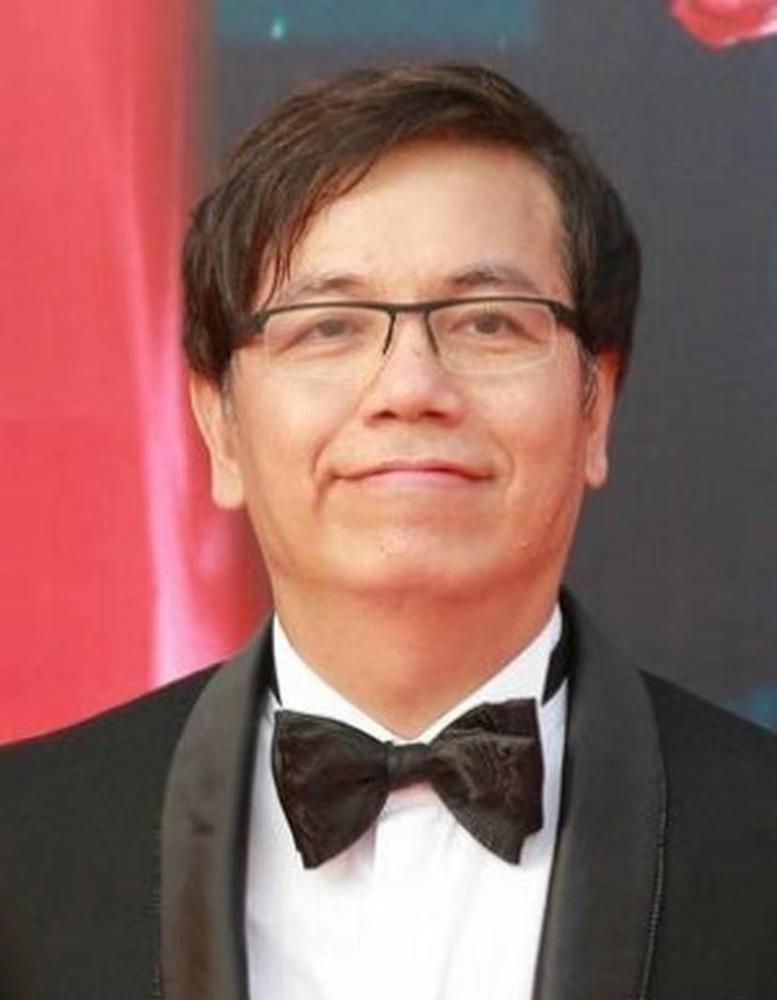 帮助蓝洁瑛和吴孟达料理后事的田启文究竟是什么人