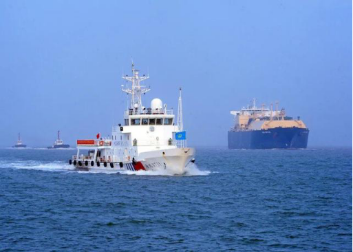 立下新规矩后，中国再度“出招”，新概念潜水器在南海海试验收南京路画画