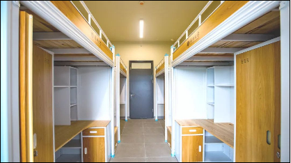 微博中国科学院大学雁栖湖校区的食堂确实很难吃,可单人间的宿舍配置