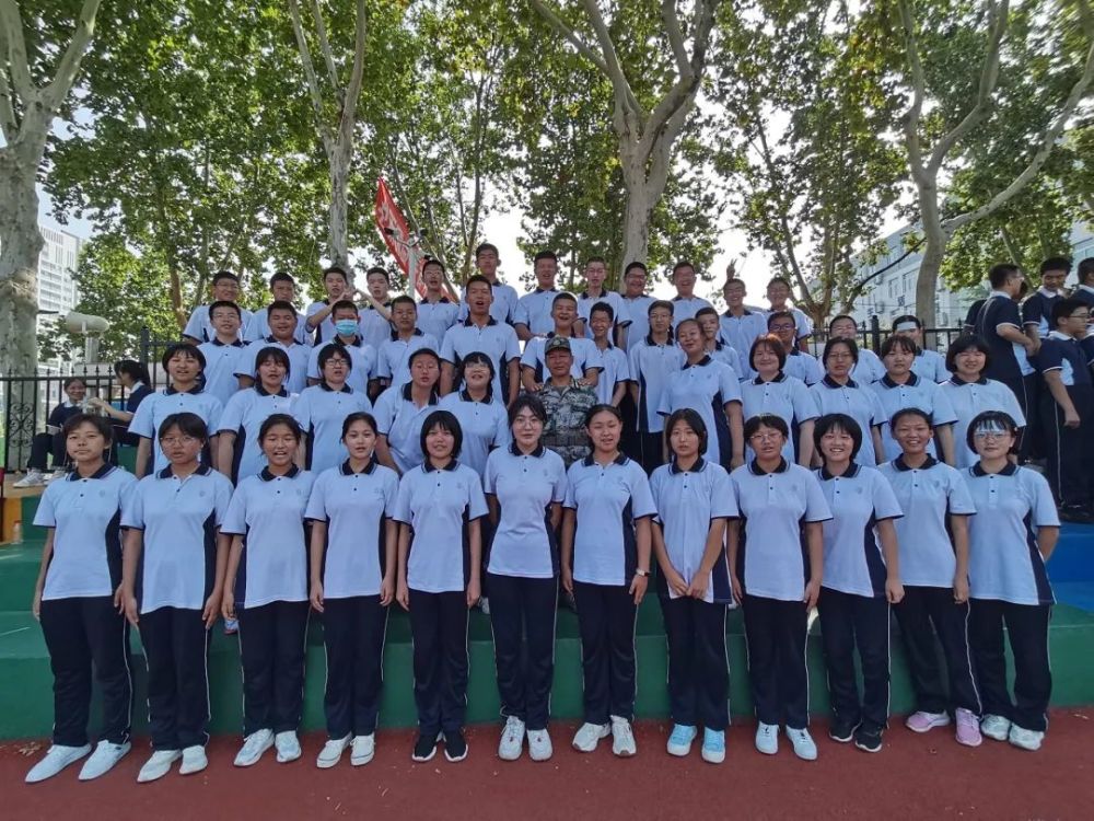 济南九中七彩军训蓝