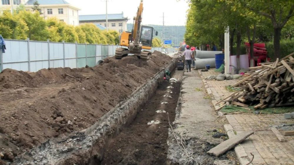 涇源縣加速推進雨汙分流工程建設