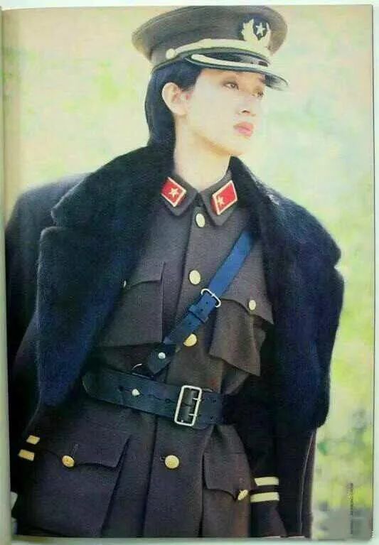 日本女间谍太疯狂,想借死亡窃取英国机密,假美人痣使其任务失败