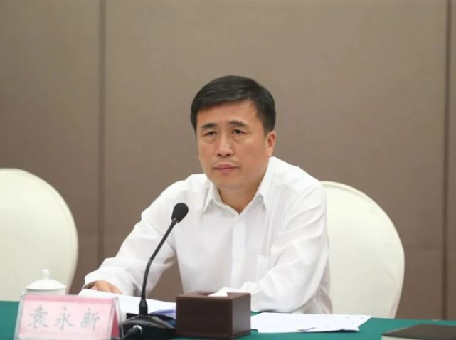 中央第九督导组河南小组副小组长刘崇宏到会指导.