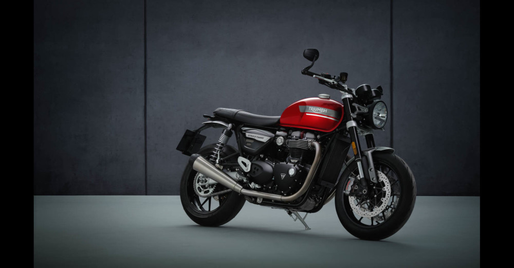 复古与性能同时兼具,凯旋1200 rs实车展示