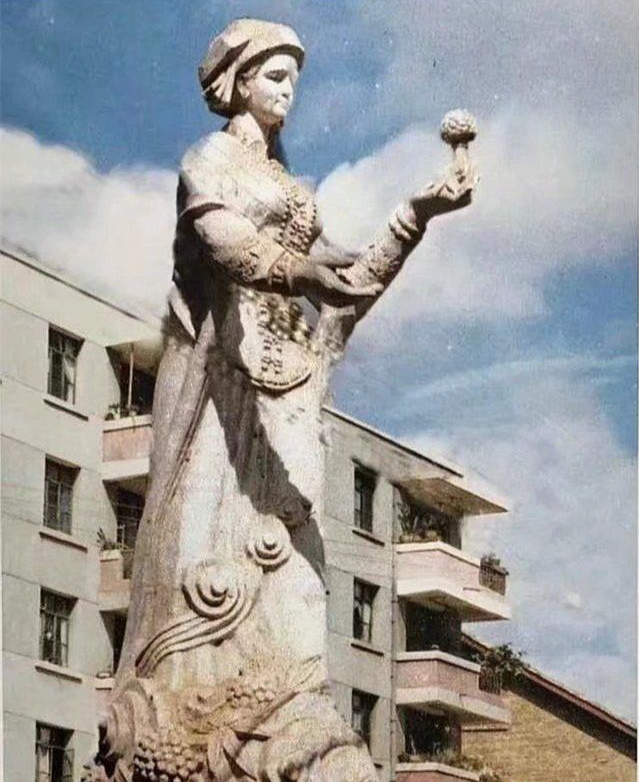 文山市重建三七姑娘!