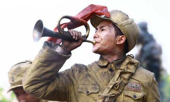 残兵剩余7人,壮士吹号角殊死一搏,不料奇迹发生!_腾讯新闻