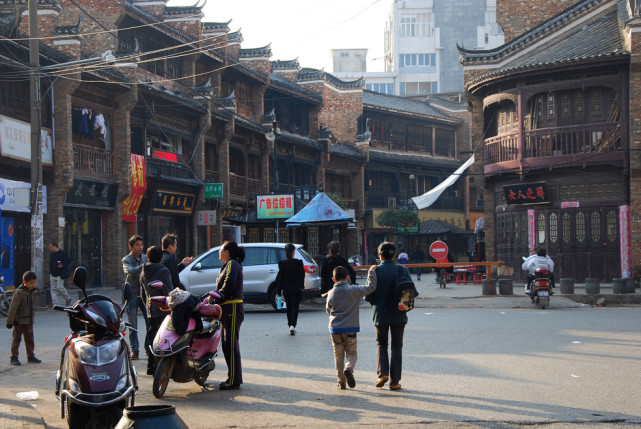 江西的区划调整,11个地级市之一,景德镇如何有4个区县?