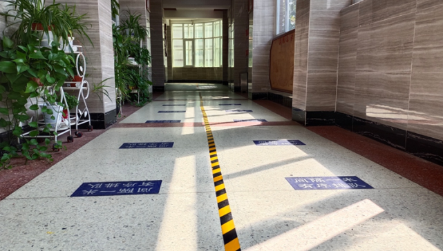 郑州返校复学在即记者校园亲探全面消杀准备就绪