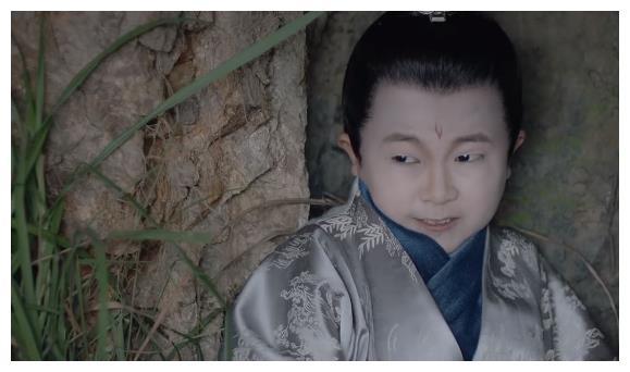 从这个角度来说,龙雀被儿子折磨了三年,也是他这个父亲做得不合格.