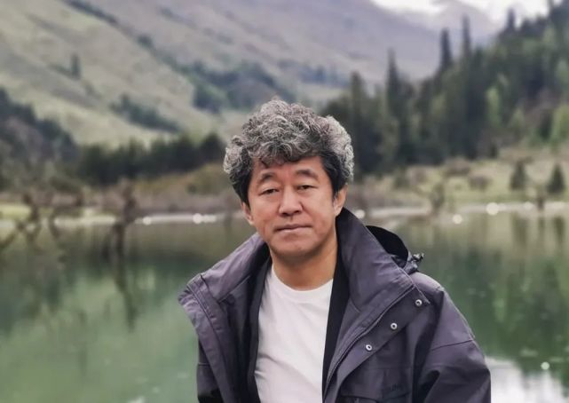 新书·《流浪的月亮》 |全勇先:我想,我还是热爱生活.