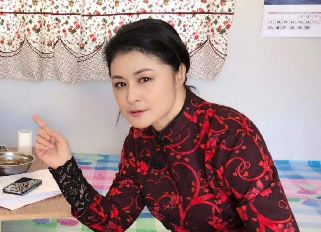 于月仙去世一个月后，网曝闫学晶将出演谢大脚，到底是真是假？