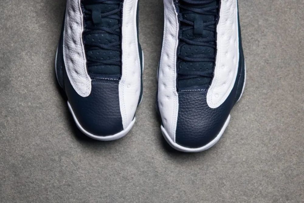 酷似经典熊猫配色黑曜石aj13本周即将发售