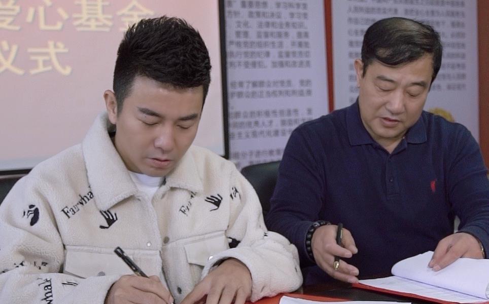 利哥徒弟排行_舞帝大佛生日礼物榜单超200万,利哥羡慕徒弟徒孙榜单,但很欣慰