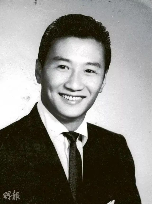 谢贤年轻时有多豪横?尔冬升:他喊我小宝,叫洪金宝小胖