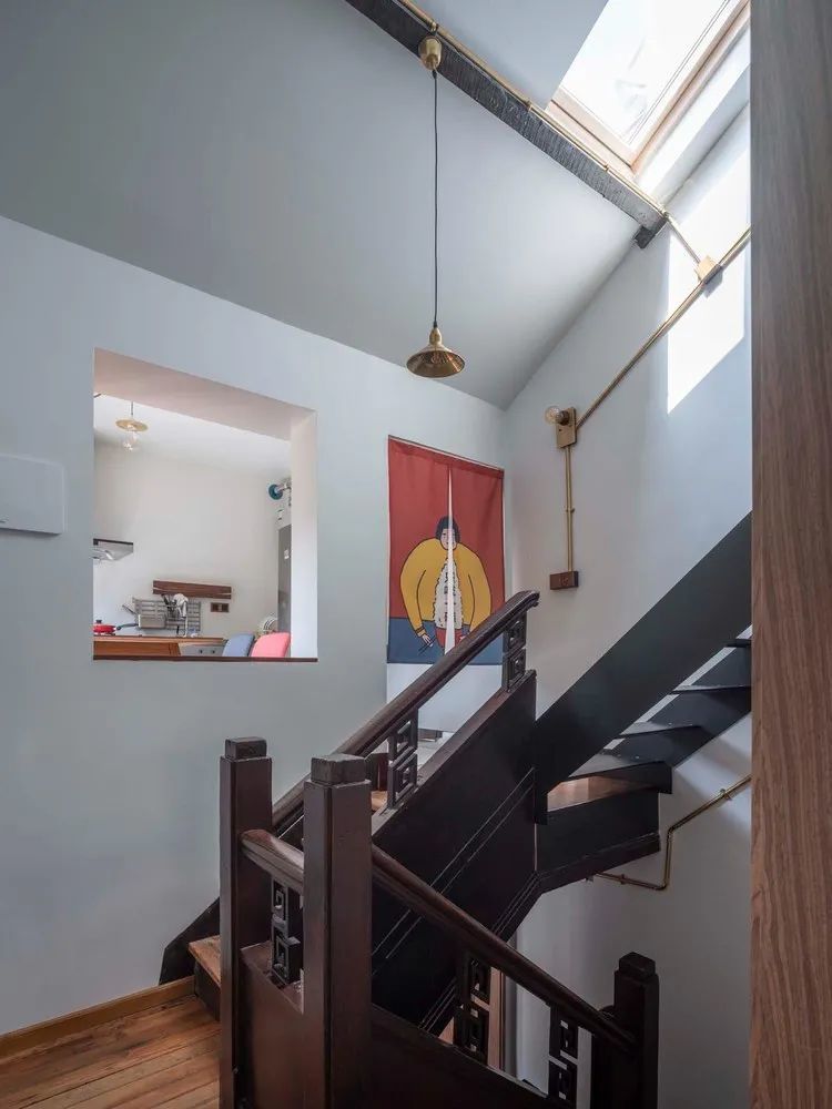 弄堂里的新故事