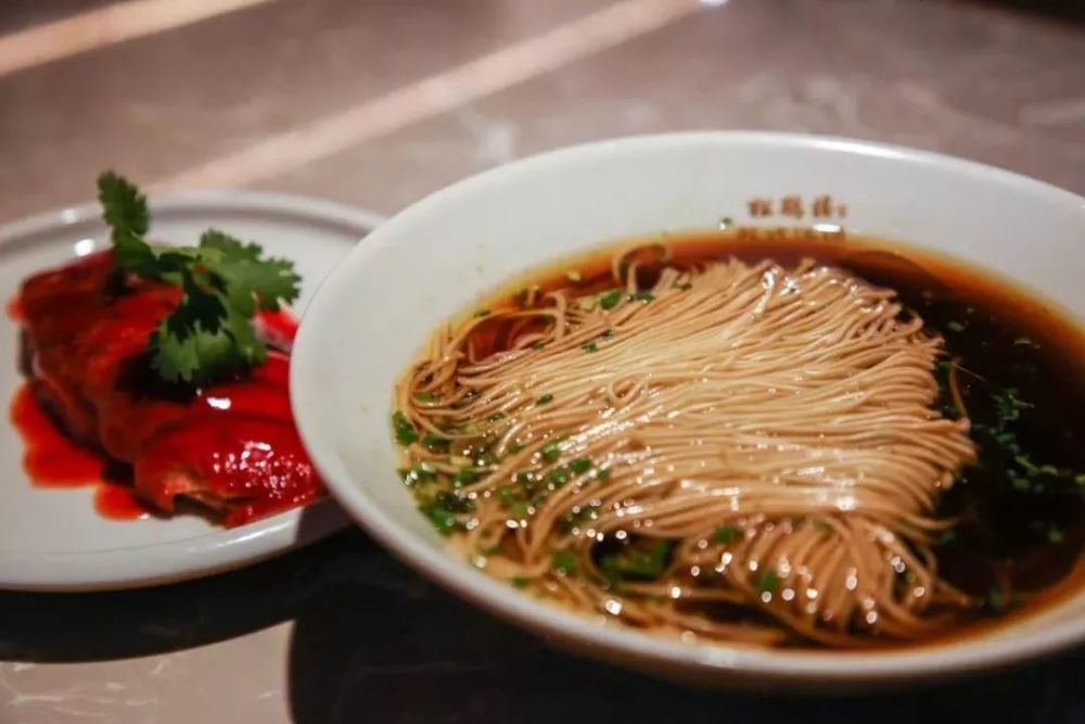 漫步苏州松鹤面馆