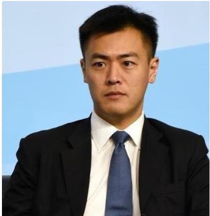 打工仔上非诚勿扰,24盏灯全灭,孟非笑了:他爸叫刘銮雄,有164个亿