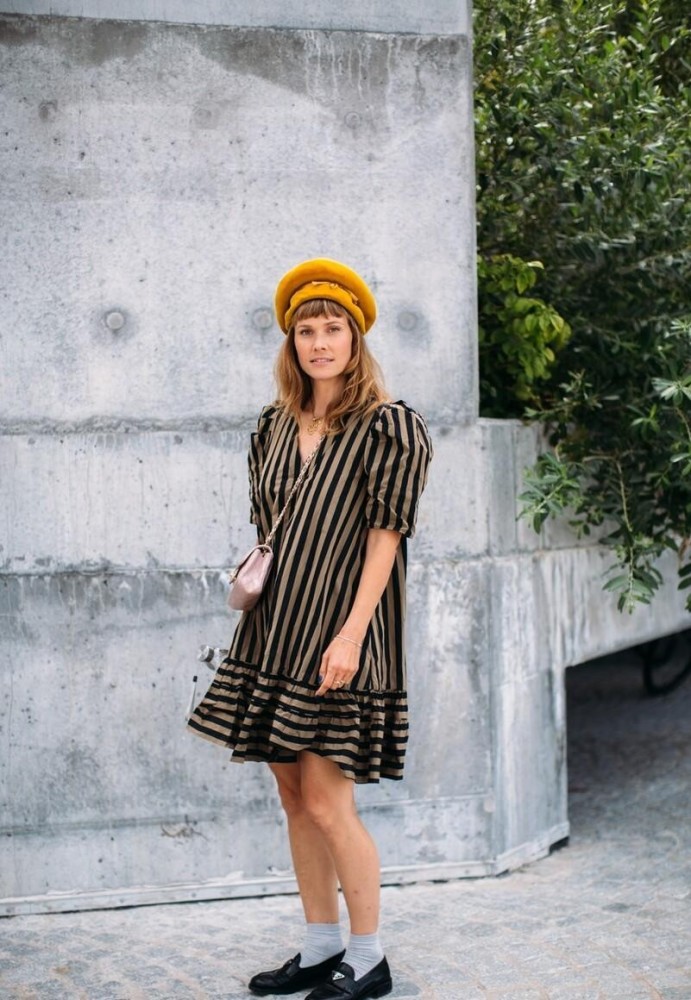 秋天真该搭配贝雷帽,复古又时髦,不管圆脸方脸都适合