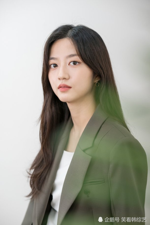 顶楼3金贤秀柳真在现场既是妈妈又是坚实的前辈