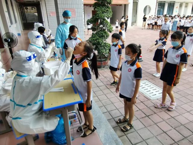 中学组织对282名教职工和5189名学生进行核酸检测安溪一中组织对361名