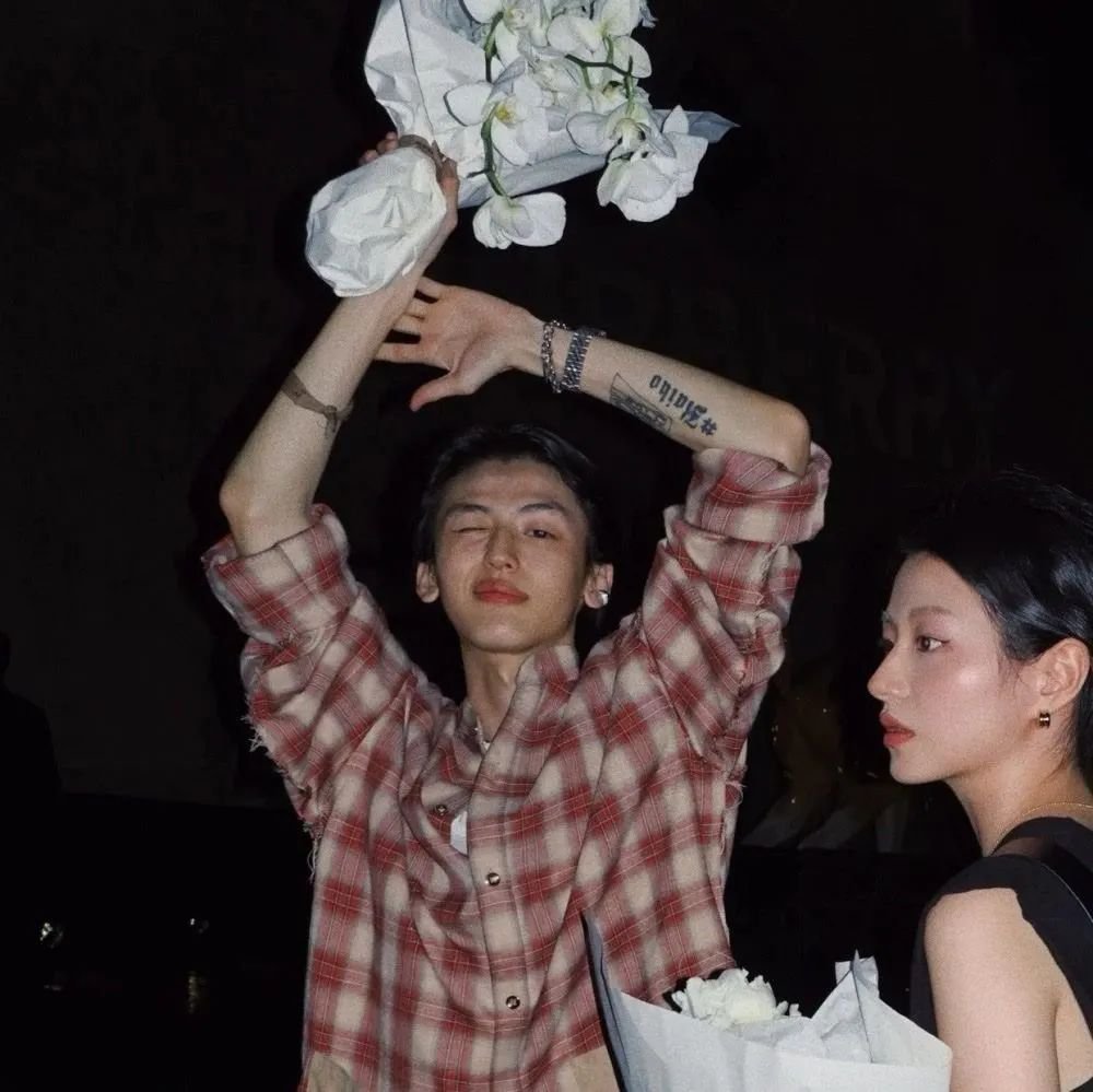 港味潮流丨那就在一起 黄昏和四季|情侣头像