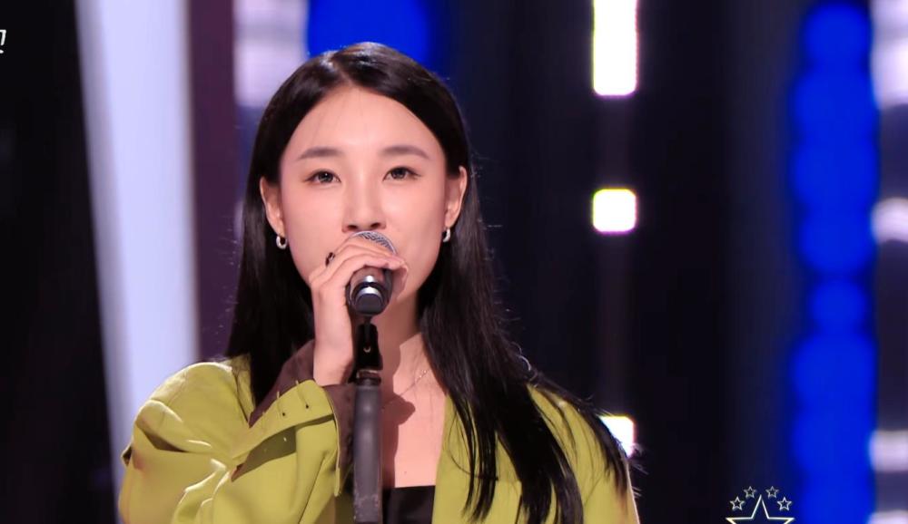 中国好声音:被称作女版毛不易的王靖雯,靠着李荣浩能走多远?