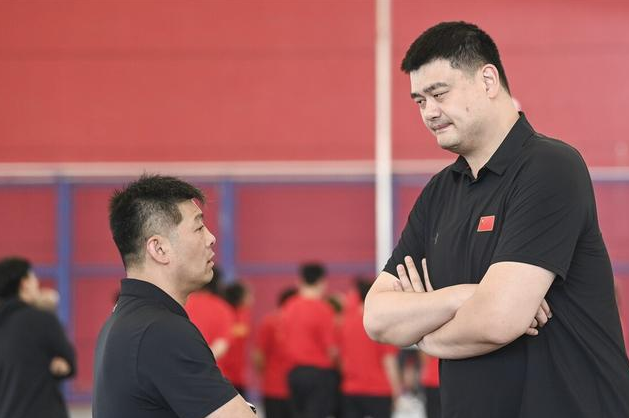 三人篮球 正式官宣！中国男篮三人队主帅下课 被CBA旧将取代