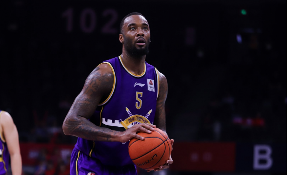 北控男篮 正式签约！NBA首轮秀加盟北控男篮，与马布里再携手