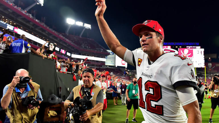 布雷迪感叹自己老了好奇nfl哪儿冒出这么多年轻四分卫