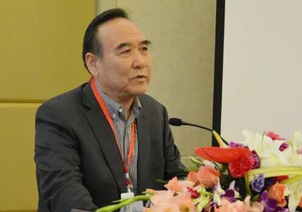 揭秘山东创富榜样烟台零售一哥如何炼成振华集团刘跃华谈品牌立店