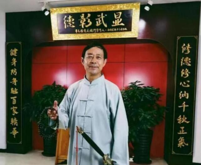 “武林大师”马宝国：一场审丑狂欢的工具人，“打醒”了多少人？