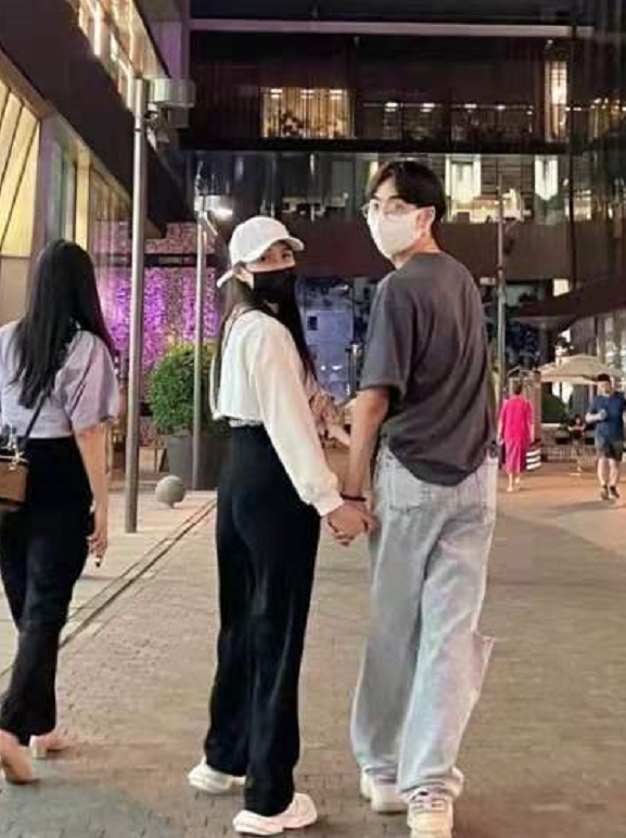 ppt小白人图片大全事业状态全力支持冒险方式代表作鲁迅剧